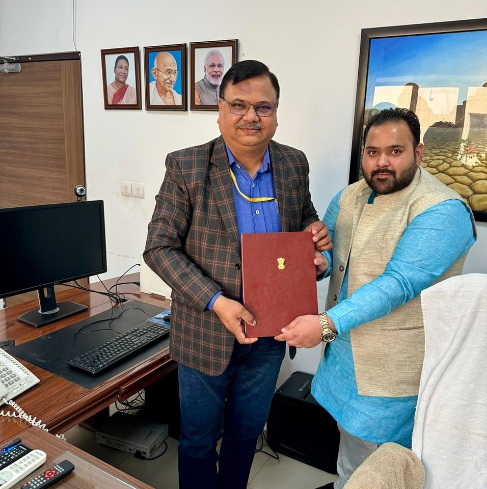 Dushyant Gautam Timeline event photo in Agra